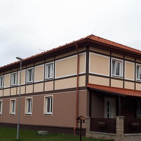 Pension Krasno Хеб Екстериор снимка